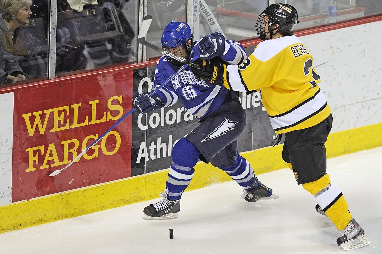 Kevin Stevens Power Forward
